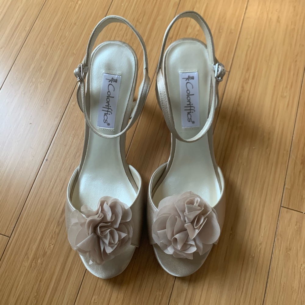 Coloriffics - Bristol 
Beige 
9.5 new